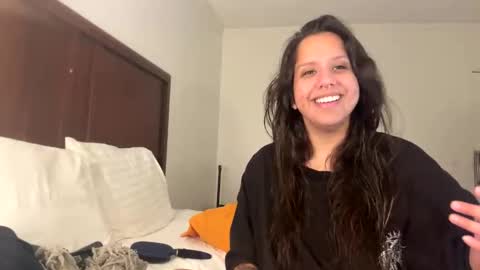 gabriellaayaila online show from 05/15/26, 08:54