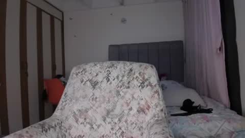 Snapshot of gabrielladurandd chatting on 07/19/26, 01:20 Gaby online show from 07/19/26, 01:20