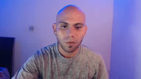 Snapshot of gabrielle_ramirez chatting on 12/29/24, 12:30 Gabriel online show from 12/29/24, 12:30