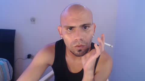 Snapshot of gabrielle_ramirez chatting on 01/03/25, 03:38 Gabriel online show from 01/03/25, 03:38