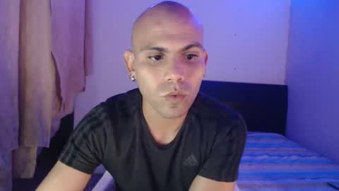 Snapshot of gabrielle_ramirez chatting on 01/10/25, 10:57 Gabriel online show from 01/10/25, 10:57