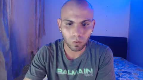 Snapshot of gabrielle_ramirez chatting on 01/17/25, 12:10 Gabriel online show from 01/17/25, 12:10