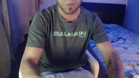 Snapshot of gabrielle_ramirez chatting on 01/17/25, 04:49 Gabriel online show from 01/17/25, 04:49