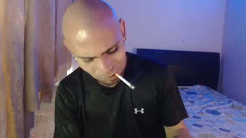 Snapshot of gabrielle_ramirez chatting on 01/18/25, 06:21 Gabriel online show from 01/18/25, 06:21