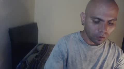 Snapshot of gabrielle_ramirez chatting on 05/13/26, 11:33 Gabriel online show from 05/13/26, 11:33