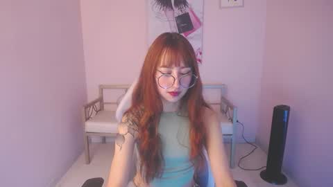 ..          .. online show from 10/03/25, 08:06
