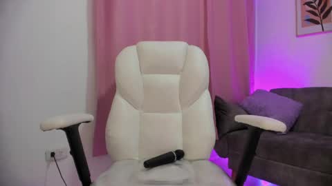 gaby online show from 04/22/26, 07:37