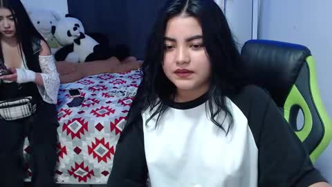 Gabriela online show from 12/12/24, 01:32