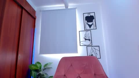    online show from 09/13/25, 08:52