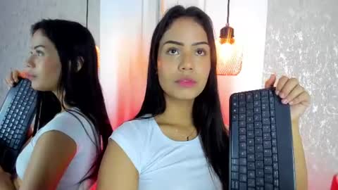 Snapshot of gaby_moonn chatting on 06/26/26, 07:13 Gaby online show from 06/26/26, 07:13