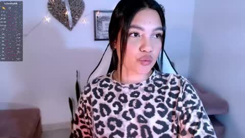 Snapshot of gaby_saikozz chatting on 05/06/26, 07:13 My name is Gabriela.. nice to meet you thumbs up please its very important to me online show from 05/06/26, 07:13