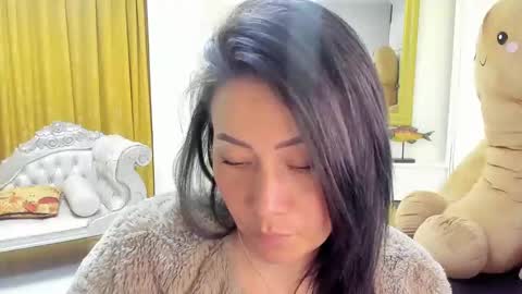 gabriela online show from 01/03/25, 06:14