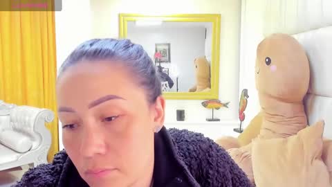 gabriela online show from 01/24/25, 03:45