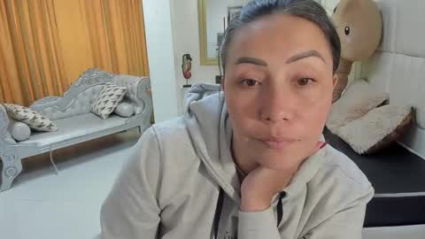 gabriela online show from 02/18/26, 01:51