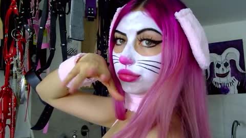 Snapshot of gabygumms chatting on 10/19/25, 12:50 gabygumms online show from 10/19/25, 12:50