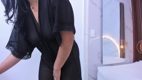 Snapshot of gabyparker_ chatting on 02/18/25, 05:53 Gaby online show from 02/18/25, 05:53