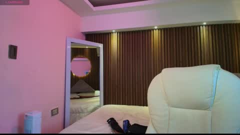 gabyrose9 online show from 09/17/25, 11:34