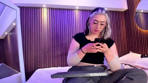 gabyrose9 online show from 04/29/26, 08:26