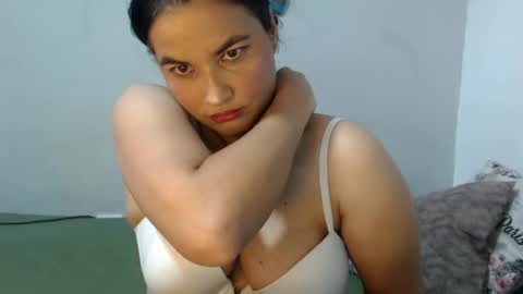 Snapshot of gabysot chatting on 07/22/26, 04:10 gabysot online show from 07/22/26, 04:10