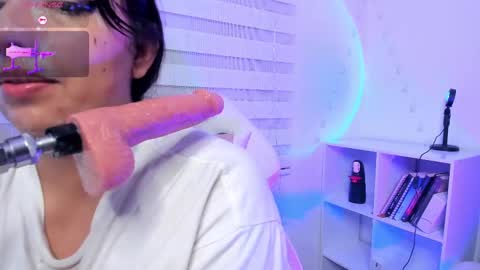 Gabriela Miller online show from 02/12/25, 03:07