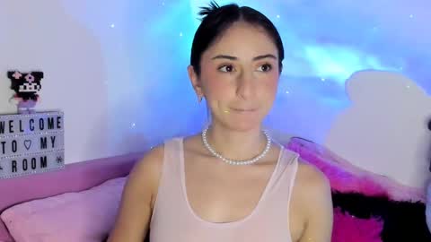 Snapshot of gabyye_capprins chatting on 02/09/25, 10:21 gabyye capprins online show from 02/09/25, 10:21