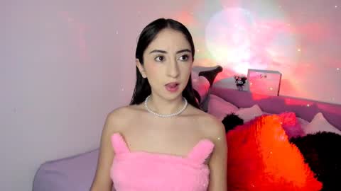 Snapshot of gabyye_capprins chatting on 02/22/25, 07:03 gabyye capprins online show from 02/22/25, 07:03