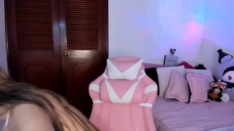 Snapshot of gabyye_capprins chatting on 02/28/25, 02:20 gabyye capprins online show from 02/28/25, 02:20