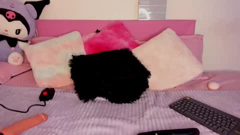 Snapshot of gabyye_capprins chatting on 03/05/25, 10:32 gabyye capprins online show from 03/05/25, 10:32