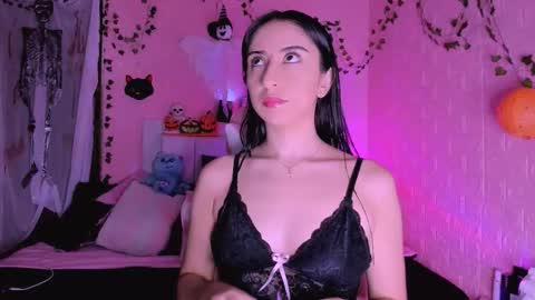 Snapshot of gabyye_capprins chatting on 10/24/25, 12:30 gabyye capprins online show from 10/24/25, 12:30