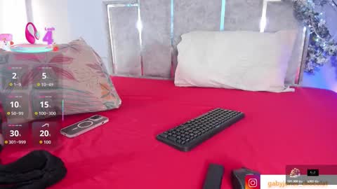 gabyyjones online show from 11/09/25, 11:30