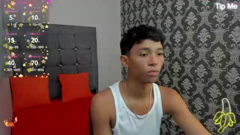 Snapshot of gael_d4v7 chatting on 06/15/26, 08:22 Gael online show from 06/15/26, 08:22