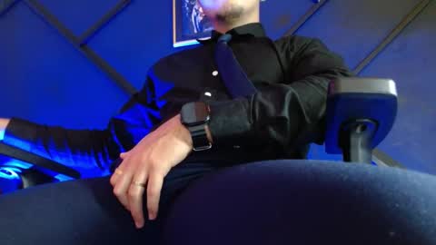 Snapshot of gael_williams3 chatting on 02/18/25, 09:53 gael_williams3 online show from 02/18/25, 09:53