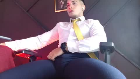 Snapshot of gael_williams3 chatting on 02/21/25, 06:59 gael_williams3 online show from 02/21/25, 06:59