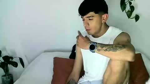 Snapshot of gaelgarcia07 chatting on 02/18/26, 04:52 Gael Garca online show from 02/18/26, 04:52