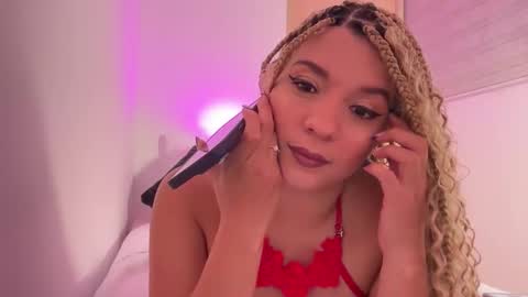 Snapshot of gaia_stonne chatting on 10/27/25, 02:48 gaia_stonne online show from 10/27/25, 02:48