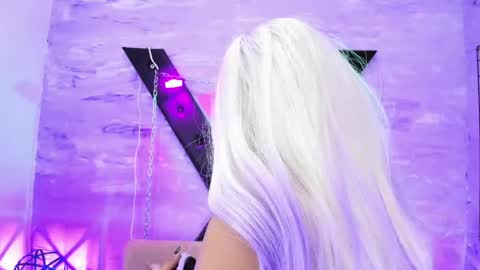 gaiia_uwu online show from 04/22/26, 05:58