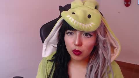 Kate 3 online show from 09/23/25, 08:12