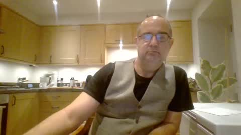 Snapshot of galacx chatting on 12/11/24, 09:34 galacx online show from 12/11/24, 09:34