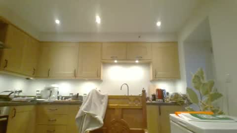 Snapshot of galacx chatting on 03/03/25, 05:39 galacx online show from 03/03/25, 05:39