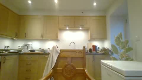 Snapshot of galacx chatting on 03/06/25, 05:43 galacx online show from 03/06/25, 05:43