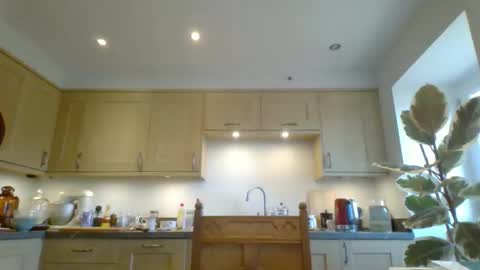 Snapshot of galacx chatting on 09/23/25, 03:59 galacx online show from 09/23/25, 03:59