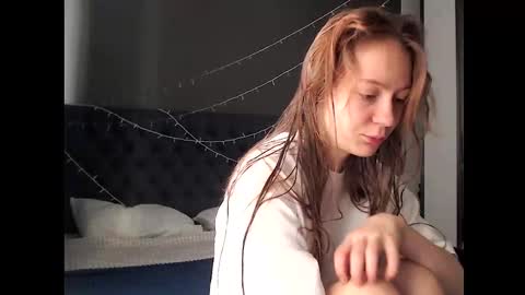 Snapshot of galaxyandromeda chatting on 12/02/25, 05:46 My name Lou 3 online show from 12/02/25, 05:46