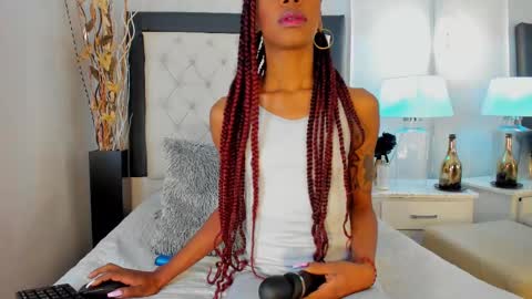  Gale  online show from 10/13/25, 01:00