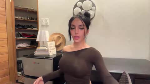 Snapshot of galileii chatting on 02/19/26, 01:29 galileii online show from 02/19/26, 01:29