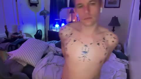 Snapshot of gallowsjackirl chatting on 03/01/25, 07:51 gallowsjackirl online show from 03/01/25, 07:51