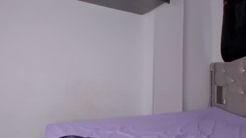 Snapshot of game_with_lesbians_ chatting on 12/28/24, 10:34 game with lesbians online show from 12/28/24, 10:34