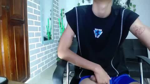 gandy_hott online show from 10/17/25, 08:22