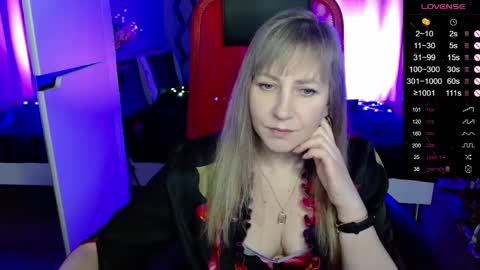 Janette online show from 02/09/25, 03:12