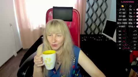Snapshot of ganet469 chatting on 07/23/26, 07:39 Janette online show from 07/23/26, 07:39