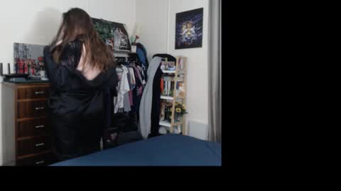 HOT  online show from 03/28/26, 10:48